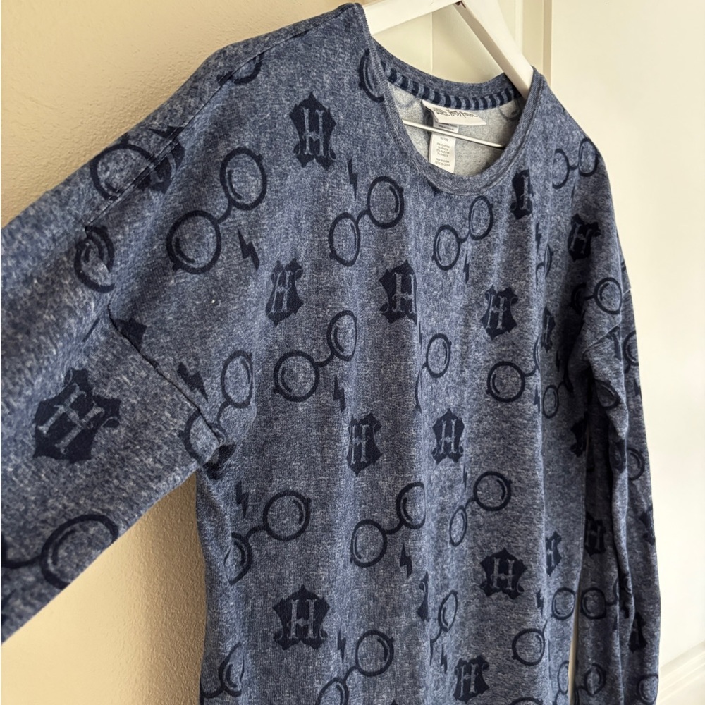 Harry Potter Loungewear Set, Long Sleeve Crewneck and Sweatpants, Adult Small - Picture 3 of 15